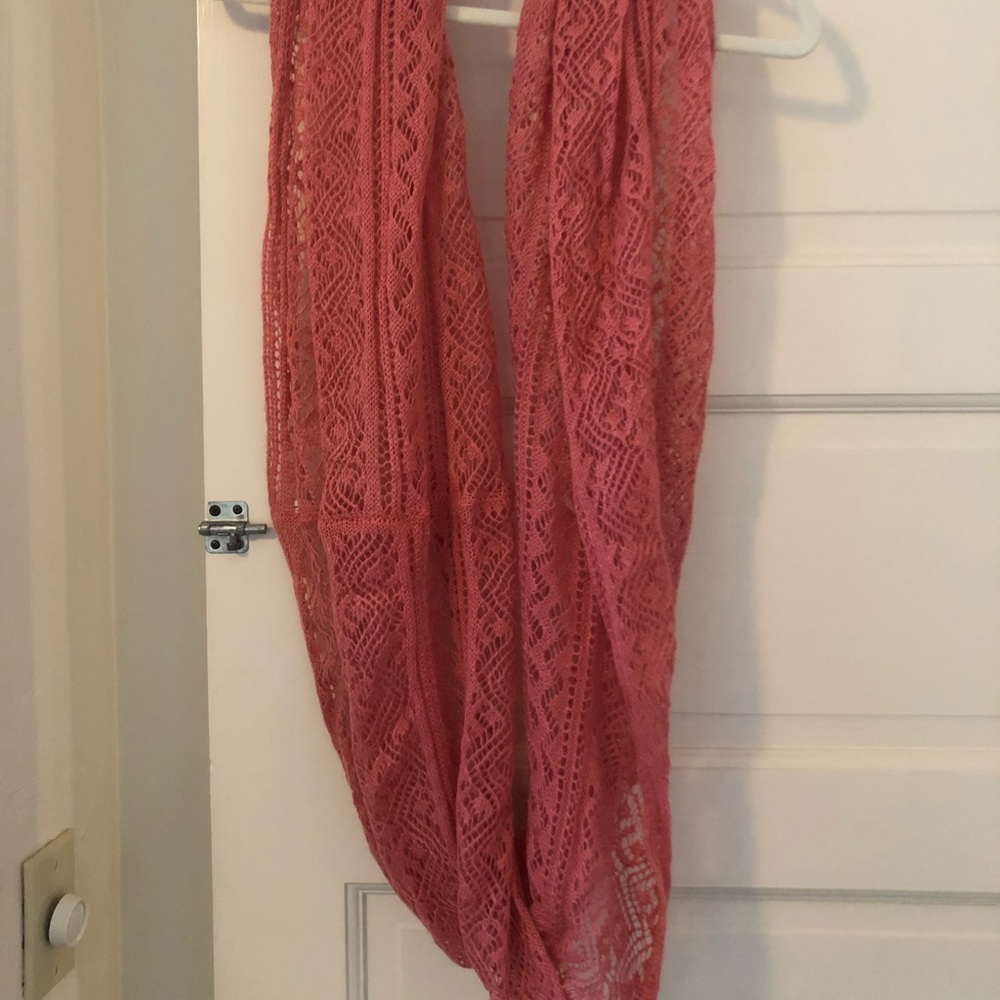 Infinity scarf